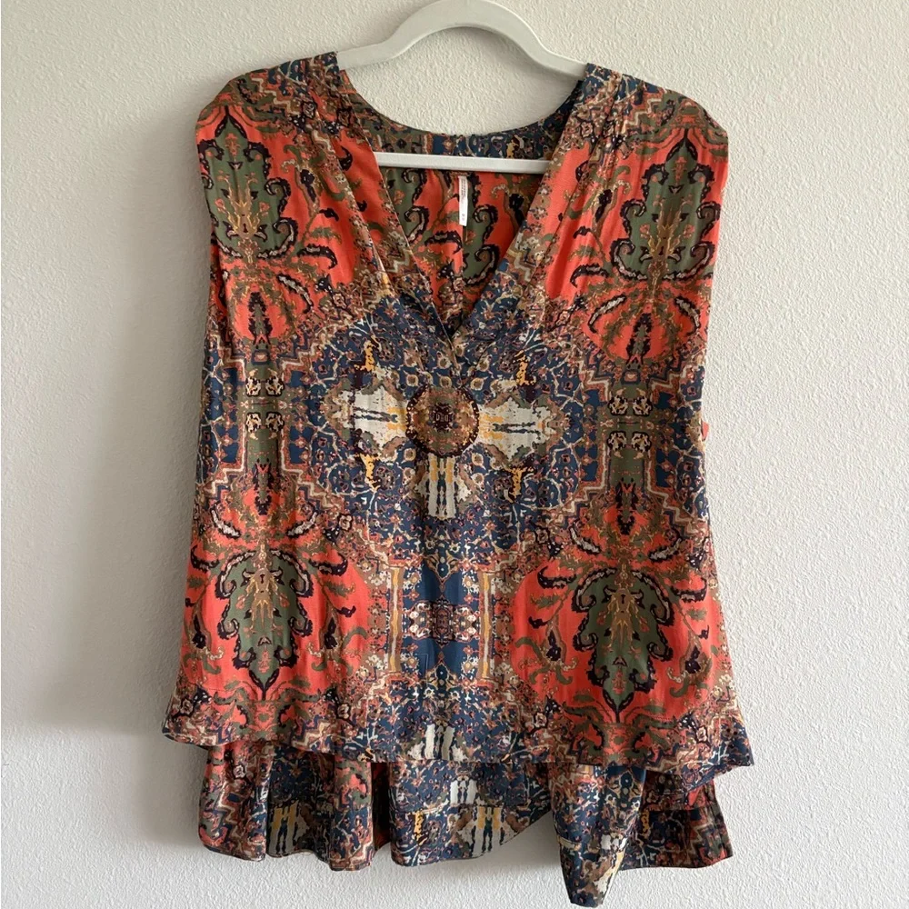 Free People Darcey Swing Tank Top Chiffon V-Neck Women’s Medium Orange/Blue